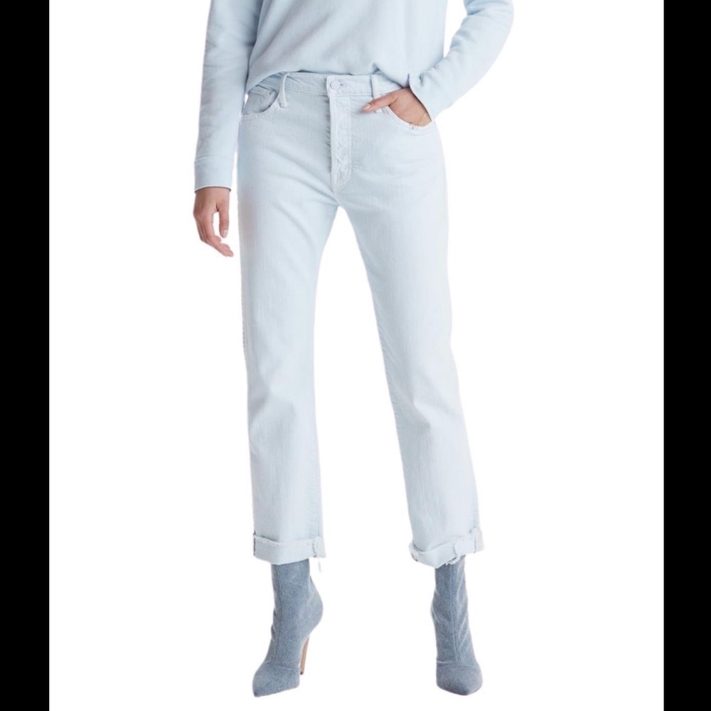 MOTHER DENIM scrapper baby blue denim in size 26